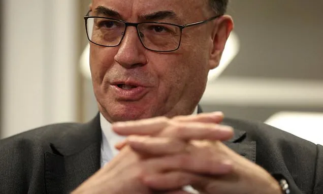 Bank of England chief warns Chancellor over budget risks