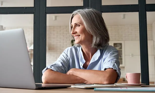 Three quarters of workers would cut spending to retire early